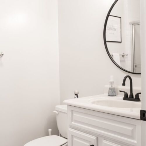 Full bathroom attached to the third bedroom!