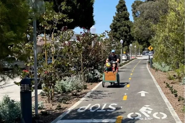 Culver Boulevard bike path