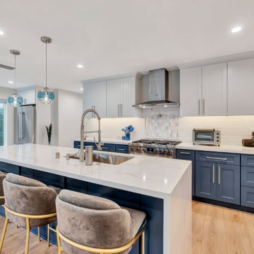 Brand new kitchen with island