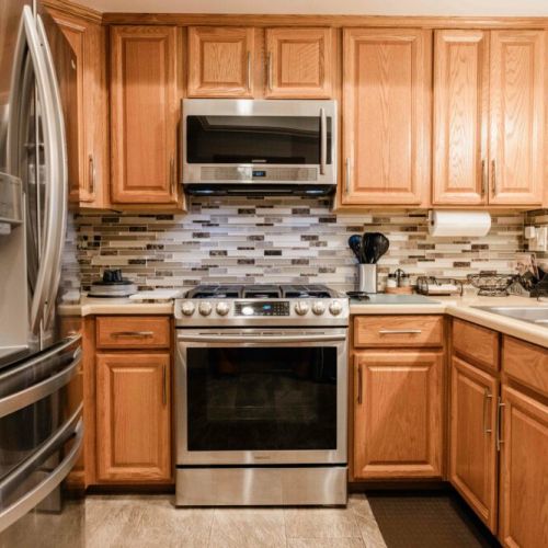 Fully stocked kitchen - we're not joking. Imagine your grandmother stocking your kitchen with every necessity and neatly organizes it for you. This is it!