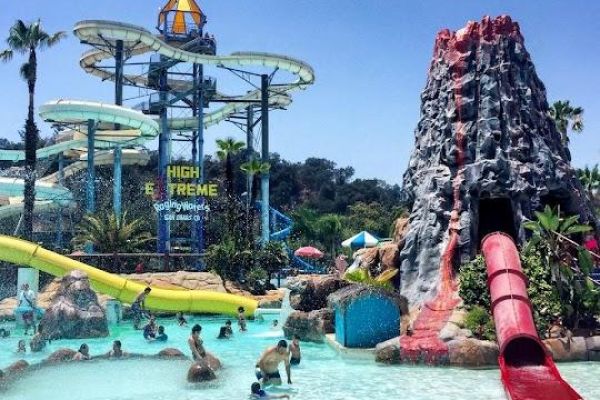 Raging Waters Los Angeles