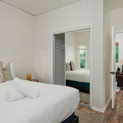 King Bed bedroom