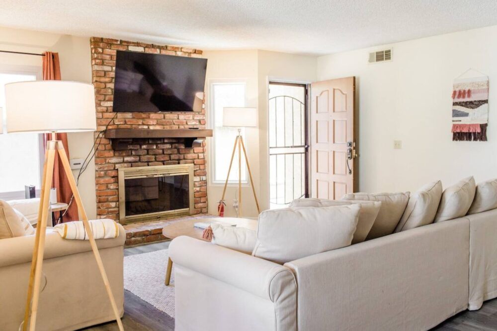 Gather around the living room for you and your guests!