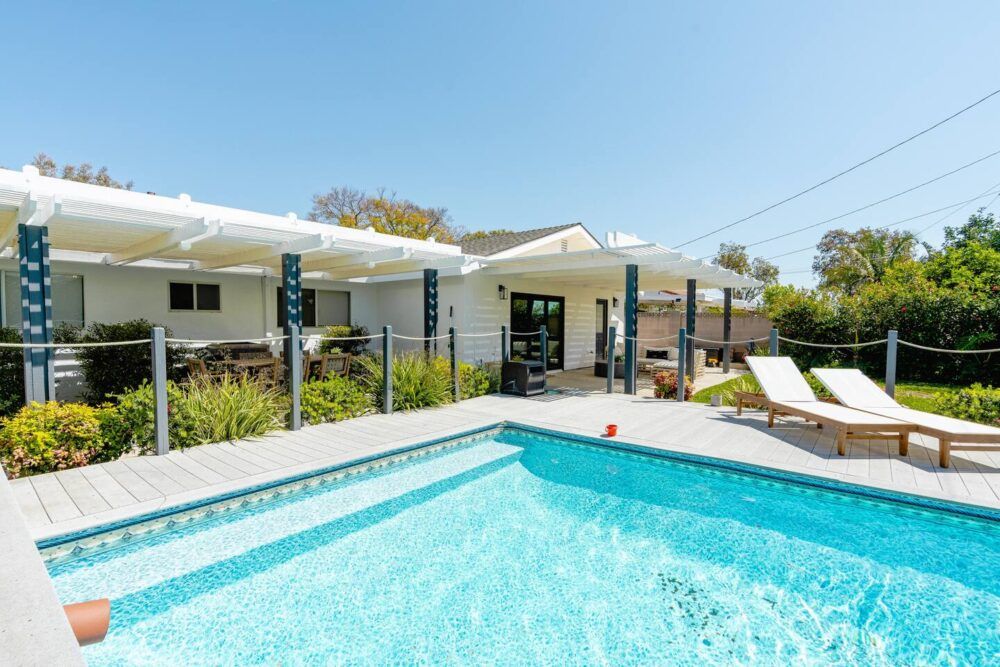 Lizbeth Anaheim Main Image