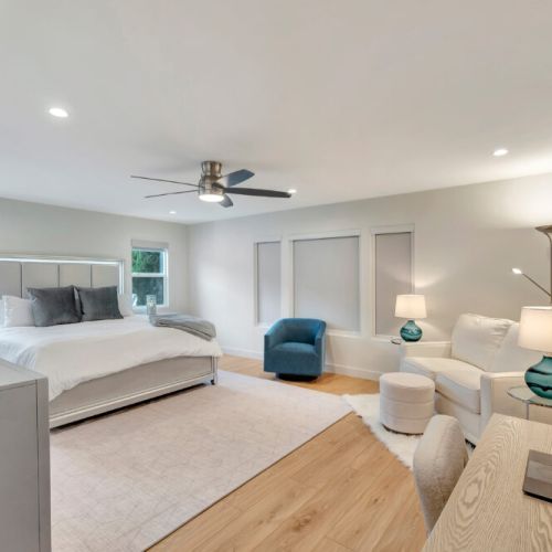 Large master bedroom + work desk
