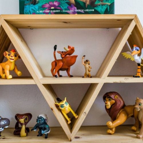 Lion King figurines