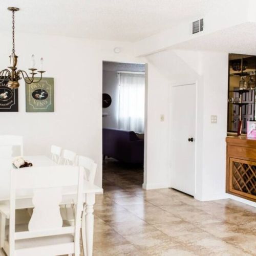 Dining room with vintage bar