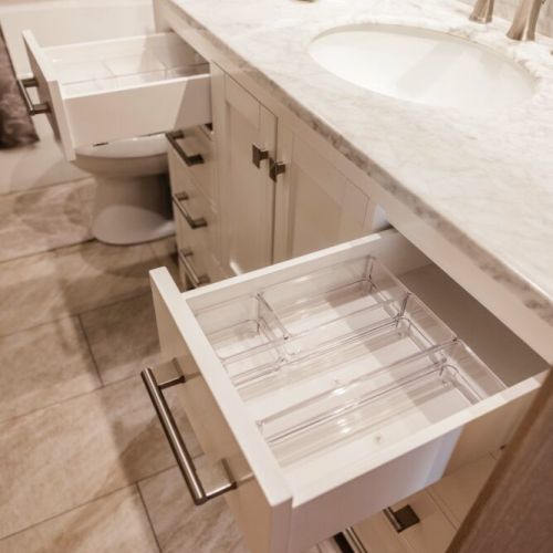 Trays for organizing your belongings