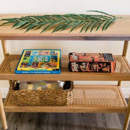 Games + books for the family!