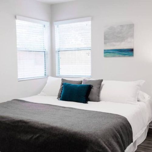 Third bedroom with monochrome travel vibes