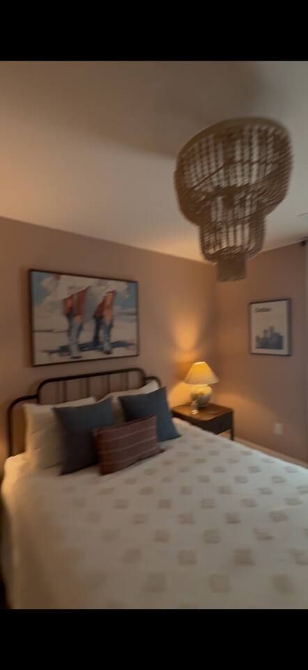 Beautiful 4B| 2B | Pool |Garage| Sleeps 8| Main Image