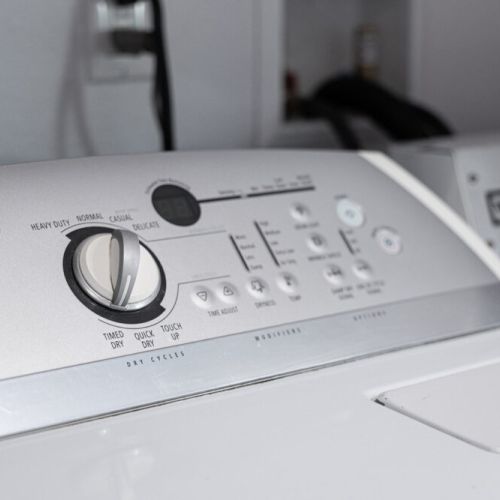 Washer/dryer in home!
