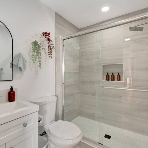 A full bathroom with essentials provides a convenient and comfortable space, equipped with everything needed for a refreshing and functional experience.
