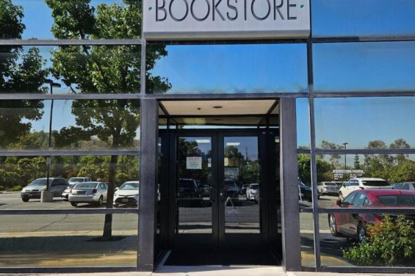 Golden Springs Christian Bookstore